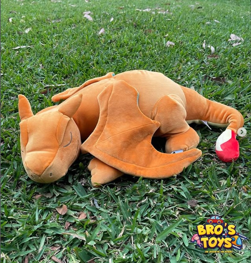 Peluche Pokémon Charizard Dormido (PK0114)